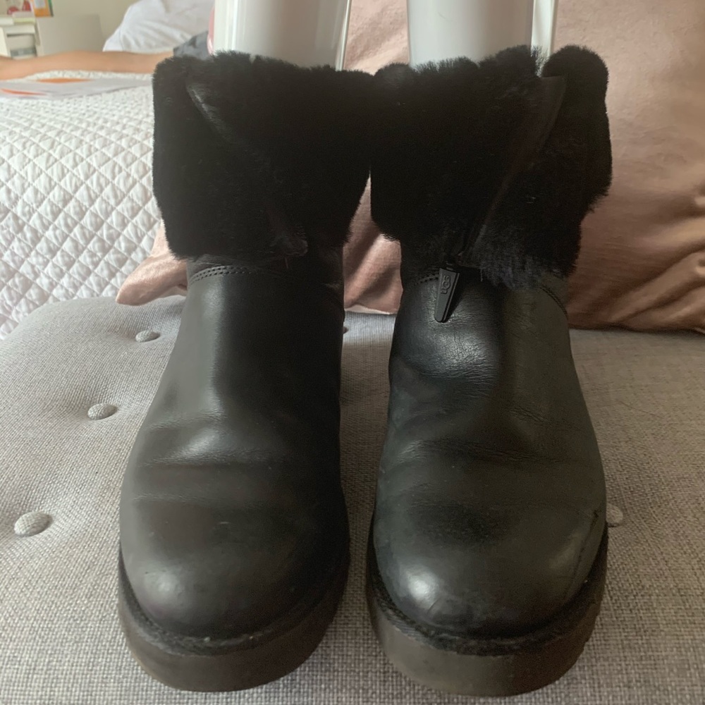 UGG black leather boot